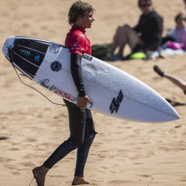 @arran_strong @prozarautz by @damien_poullenot @wsl.qs
