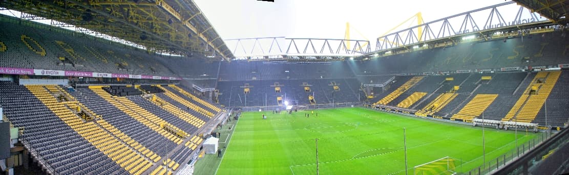 Signal Iduna Park 2013 by-RaBoe 02