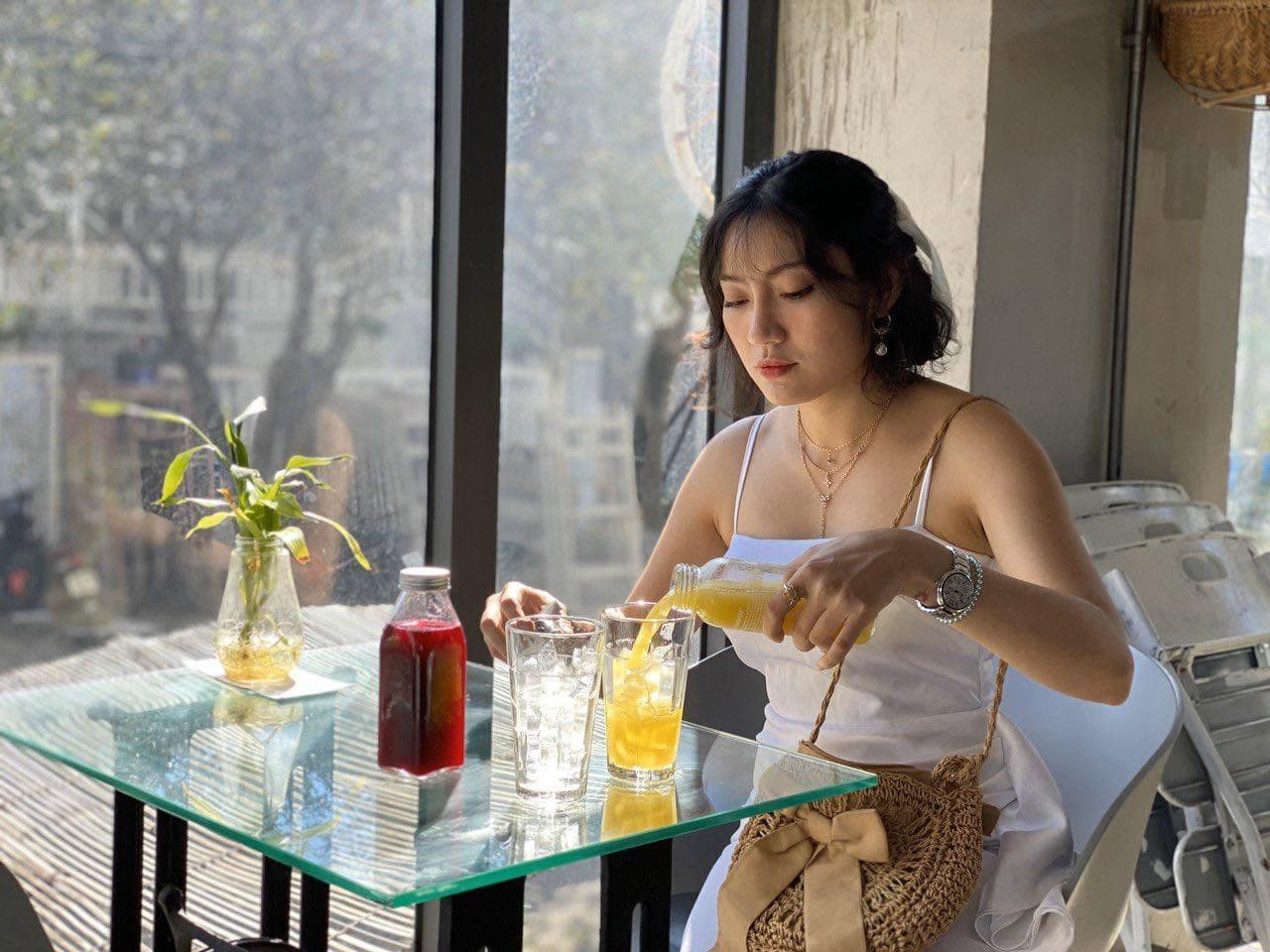 Khỏi đầu ngày mới với những ly nước ép nguyên chất tại Deck Coffee & B