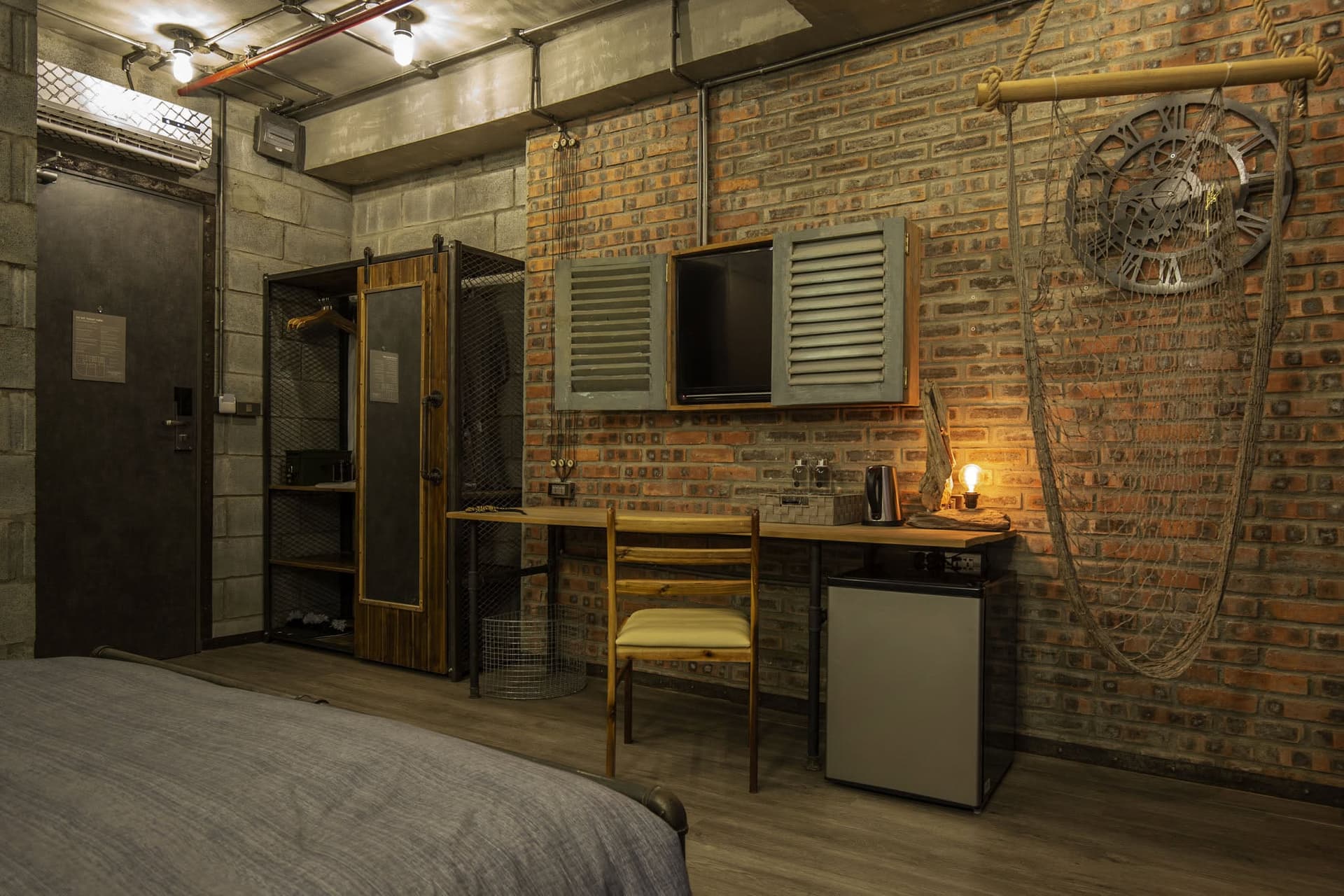 Thời tiết hôm nay thật thích hợp để đến Bridges Boutique Hotel