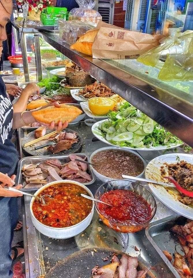 BẬT MÍ 1001 ĐỊA CHỈ ĂN VẶT NGON NHỨC NÁCH TẠI ĐÀ NẴNG 🍝🍛🌭 (3 of 5)