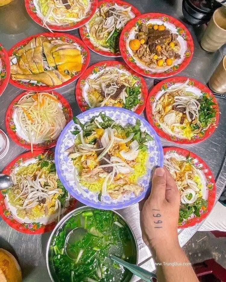 BẬT MÍ 1001 ĐỊA CHỈ ĂN VẶT NGON NHỨC NÁCH TẠI ĐÀ NẴNG 🍝🍛🌭 (5 of 5)