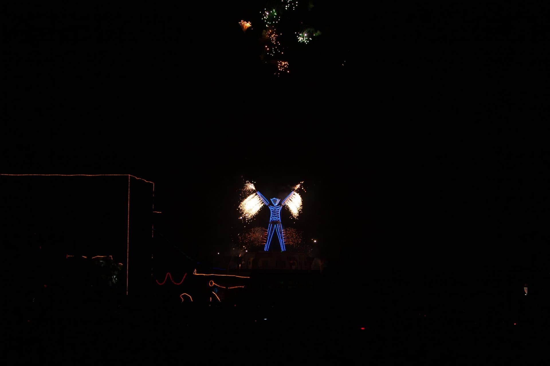 The Man burns with fireworks, 2006 · 8/33