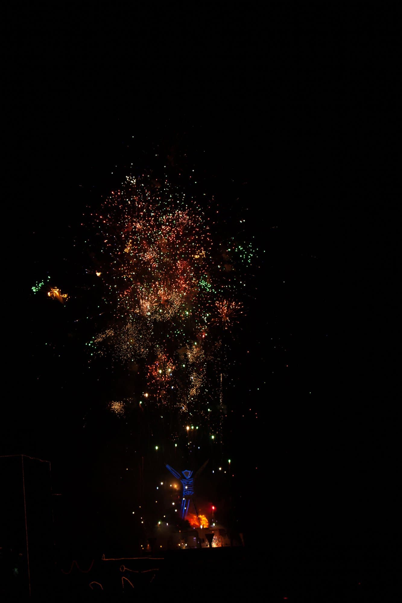 Fireworks over the burning Man, 2006 · 3/20