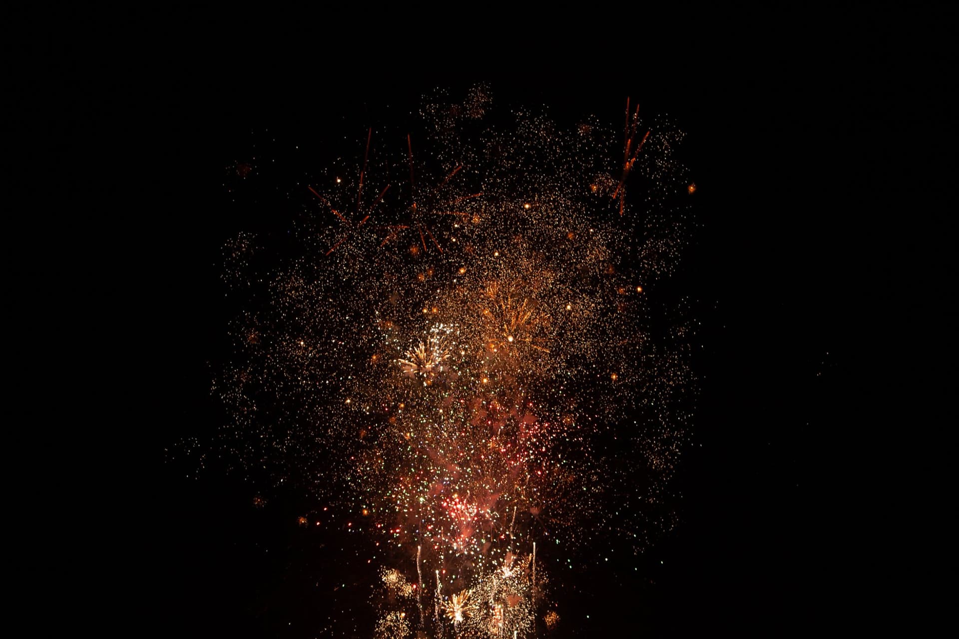 Fireworks over the burning Man, 2006 · 11/20