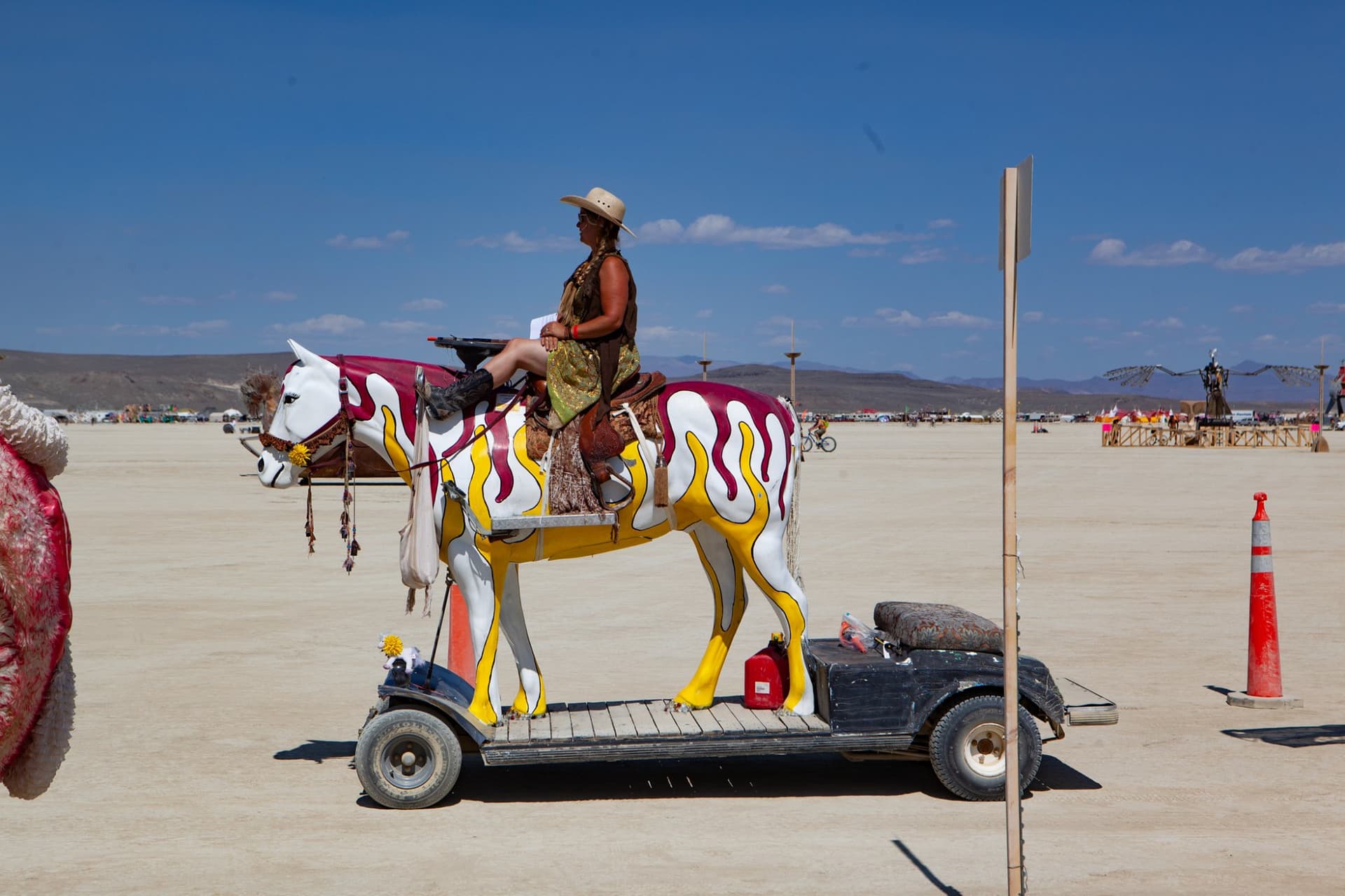 The daytime art walk, 2014 · 12/40