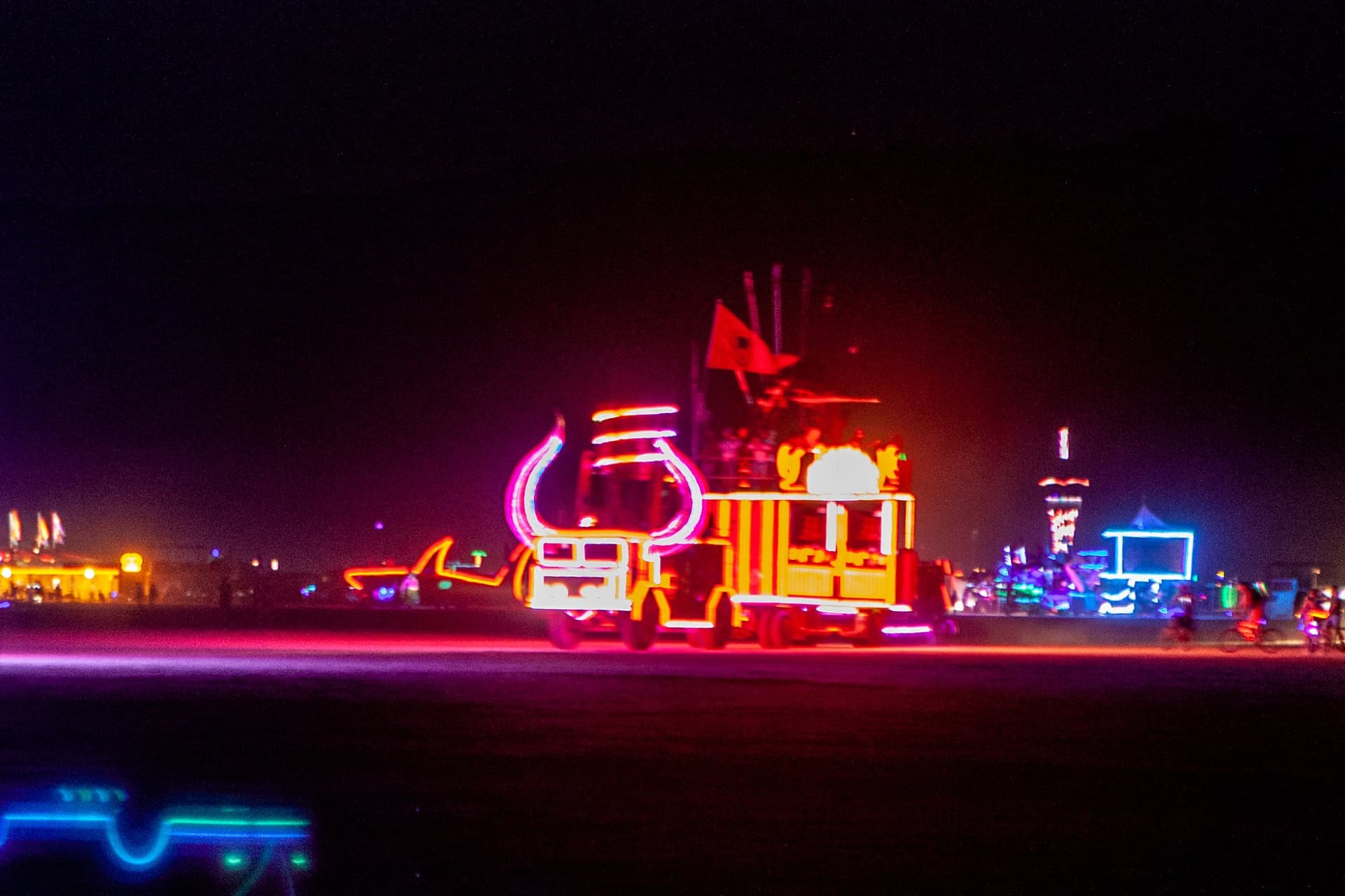 The neon fleet at night, 2014 · 5/5