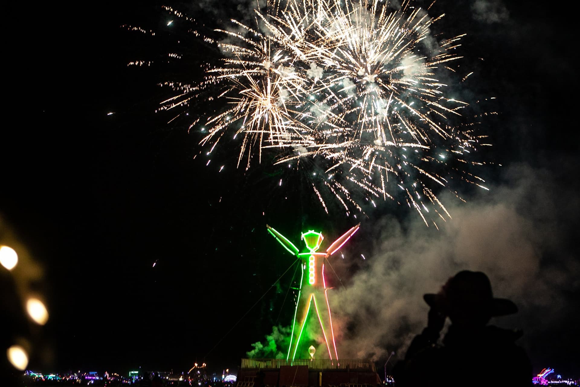 Fireworks over the Man, 2015 · 4/19