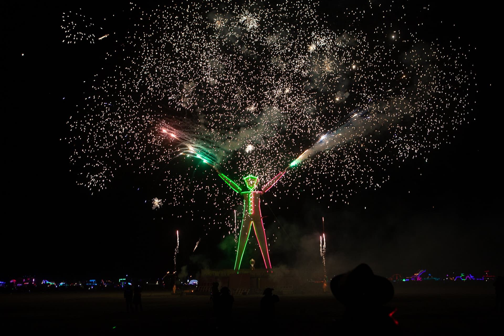 Fireworks over the Man, 2015 · 13/19