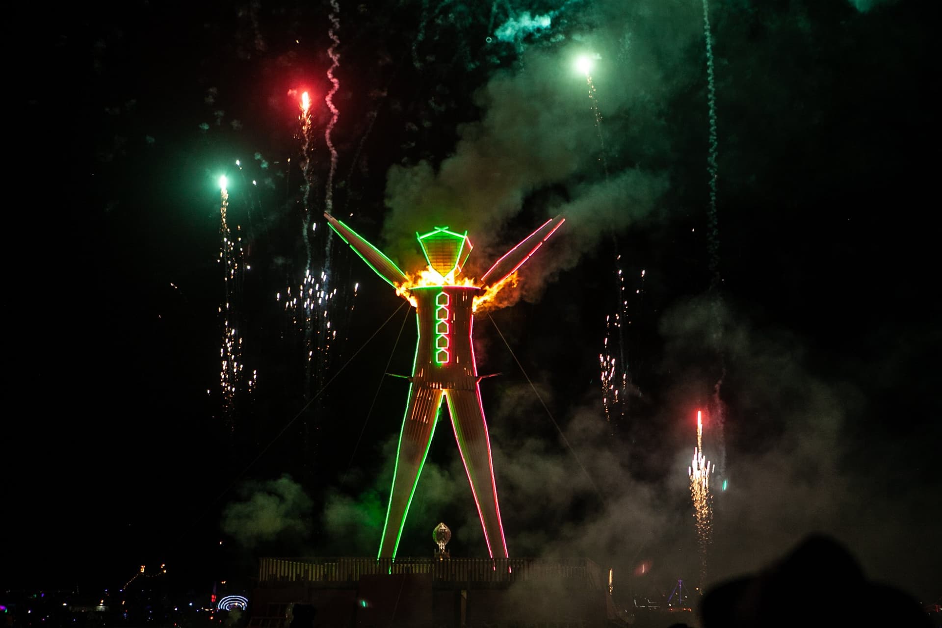 Fireworks over the Man, 2015 · 18/19