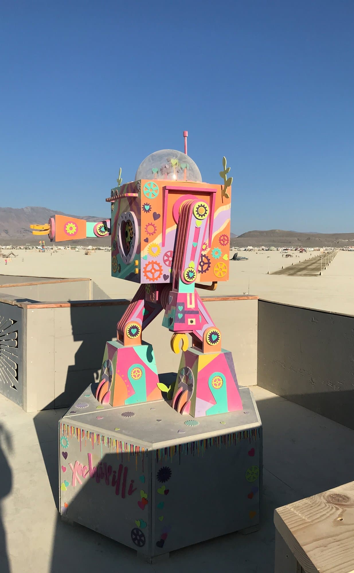 The robot sculptures · 12/17