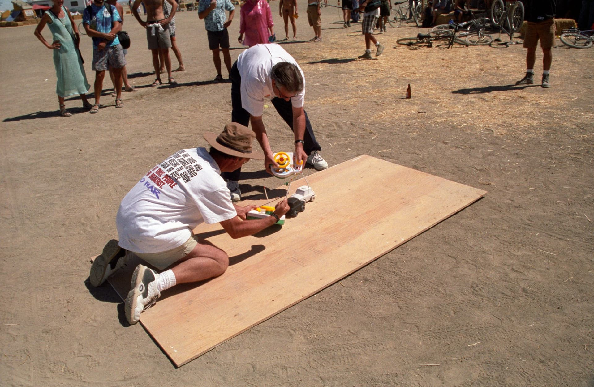 The plywood RC race · 6/21