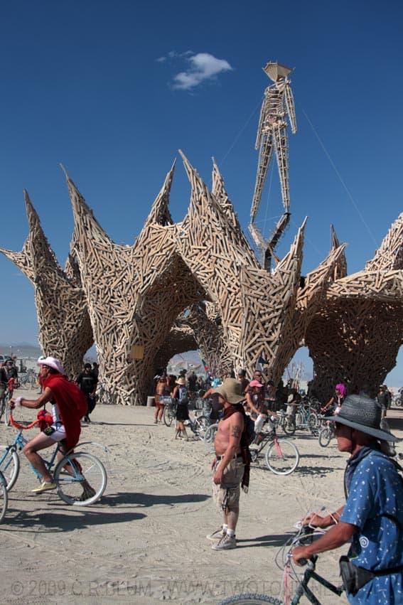 The Man atop its base with crowd and bikes (pre-burn)