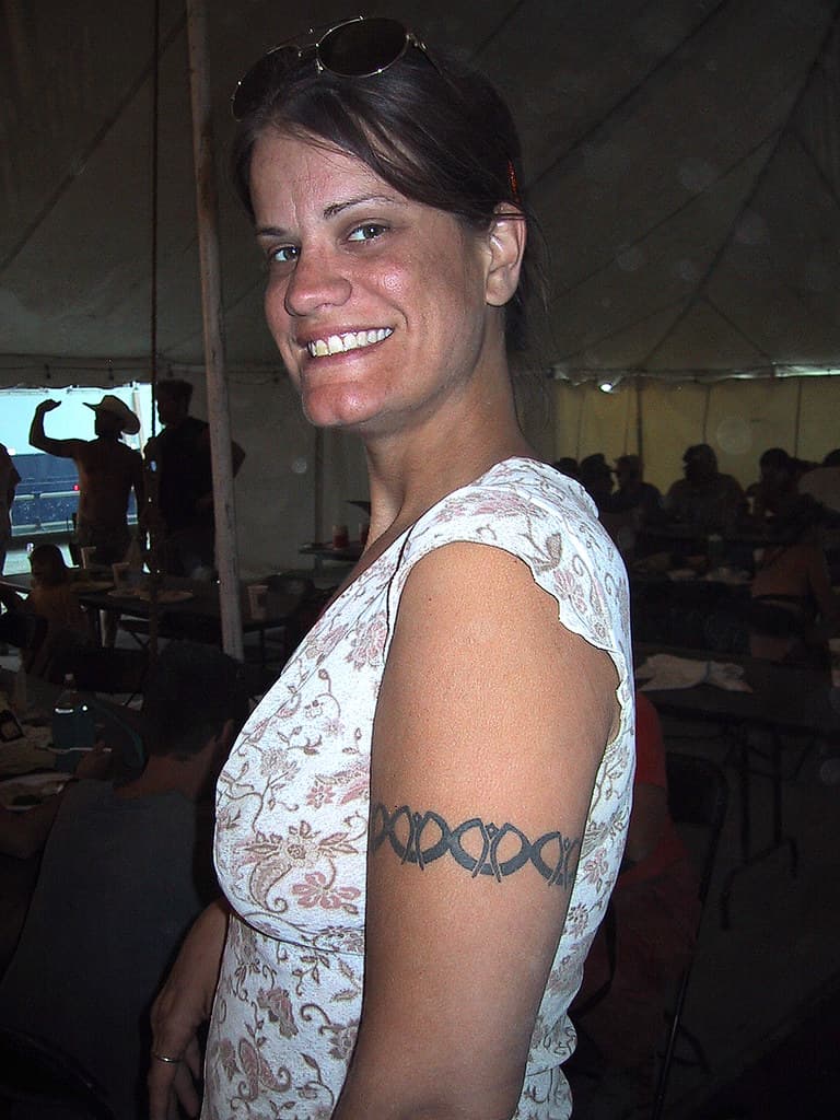 1203 - tattoo