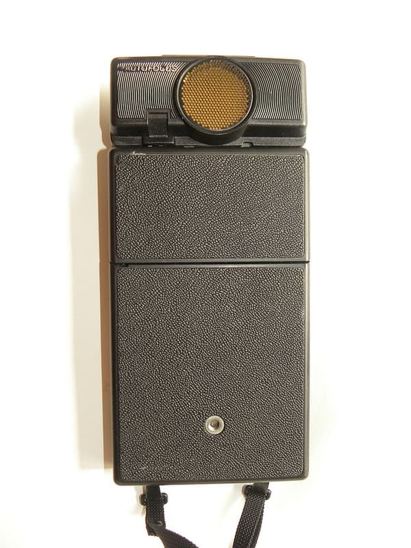 The Polaroid SX-70 (1972) (2 of 4)