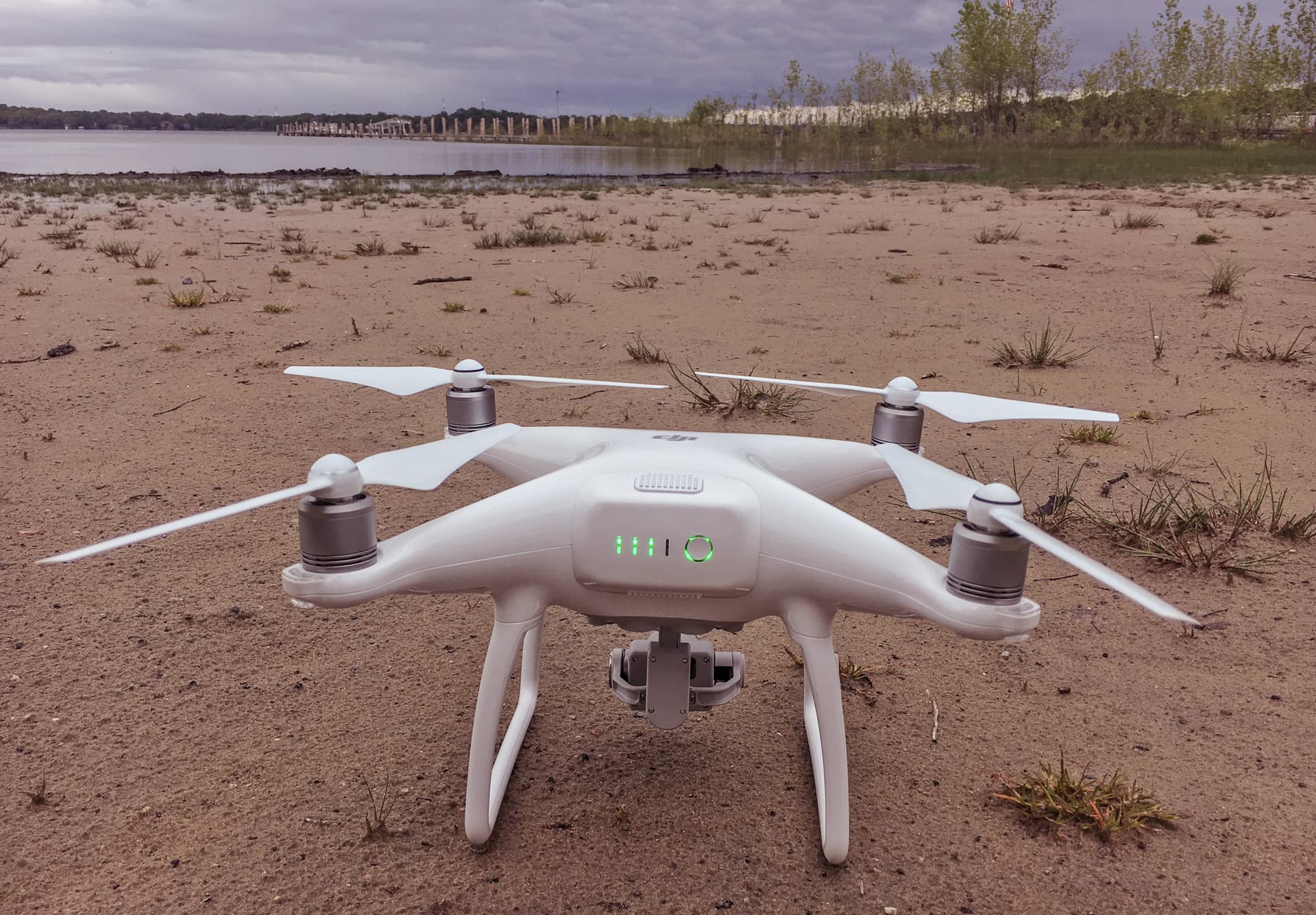 The camera drone (2014) (2 of 4)