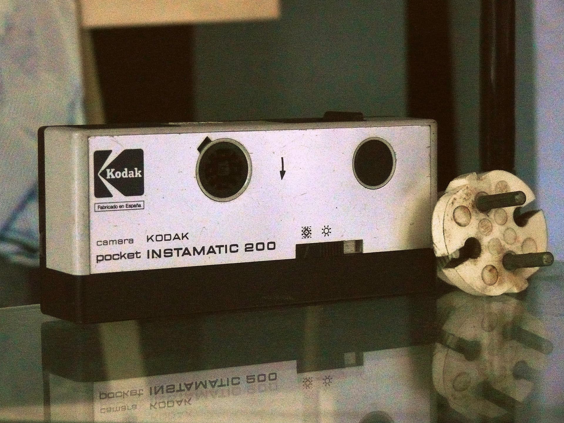 The Kodak Instamatic (1963) (1 of 4)