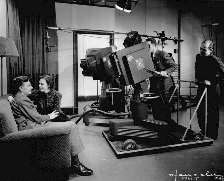 The early TV camera (1936) (2 of 3)
