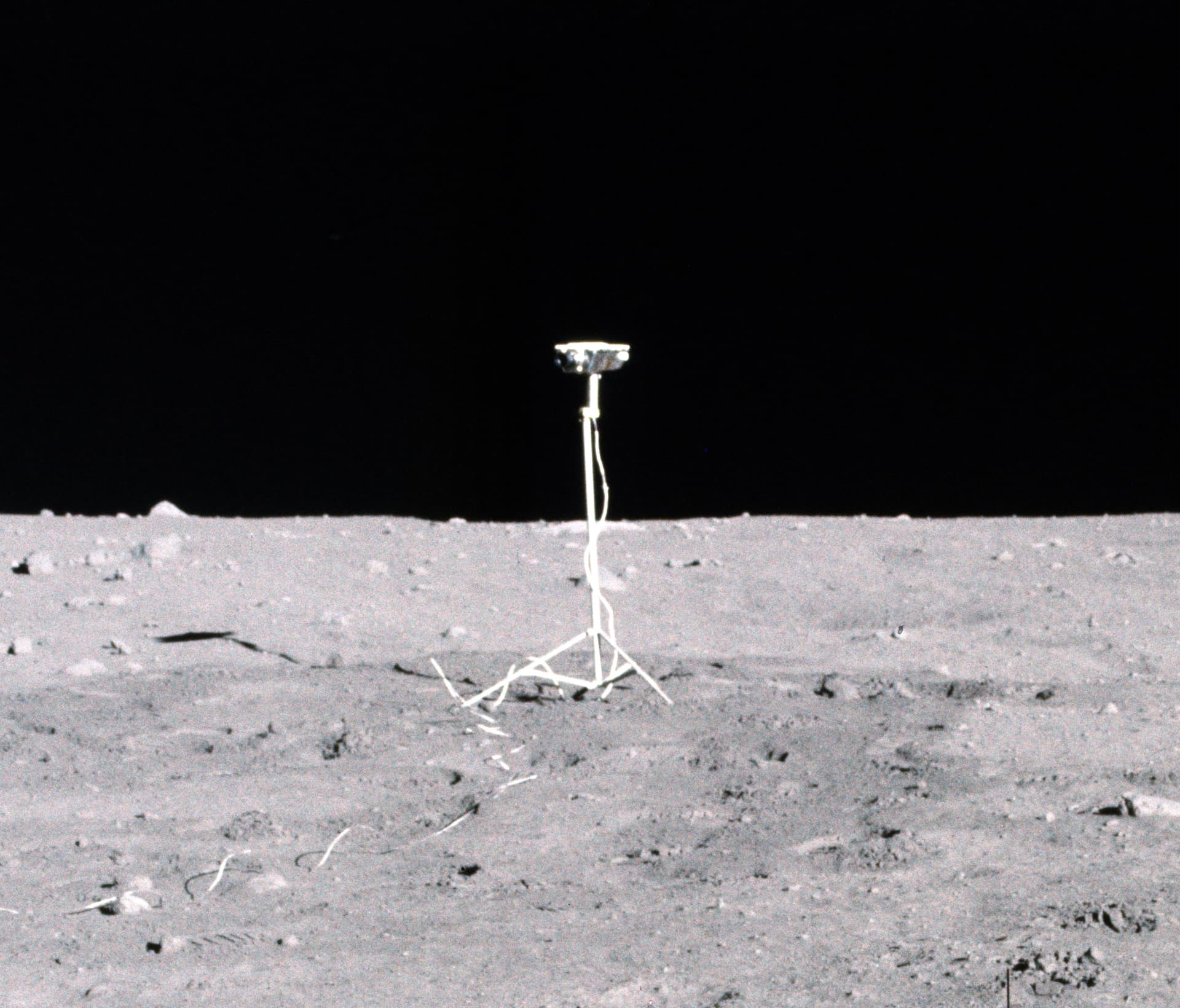 The Apollo TV camera (1969) (4 of 4)