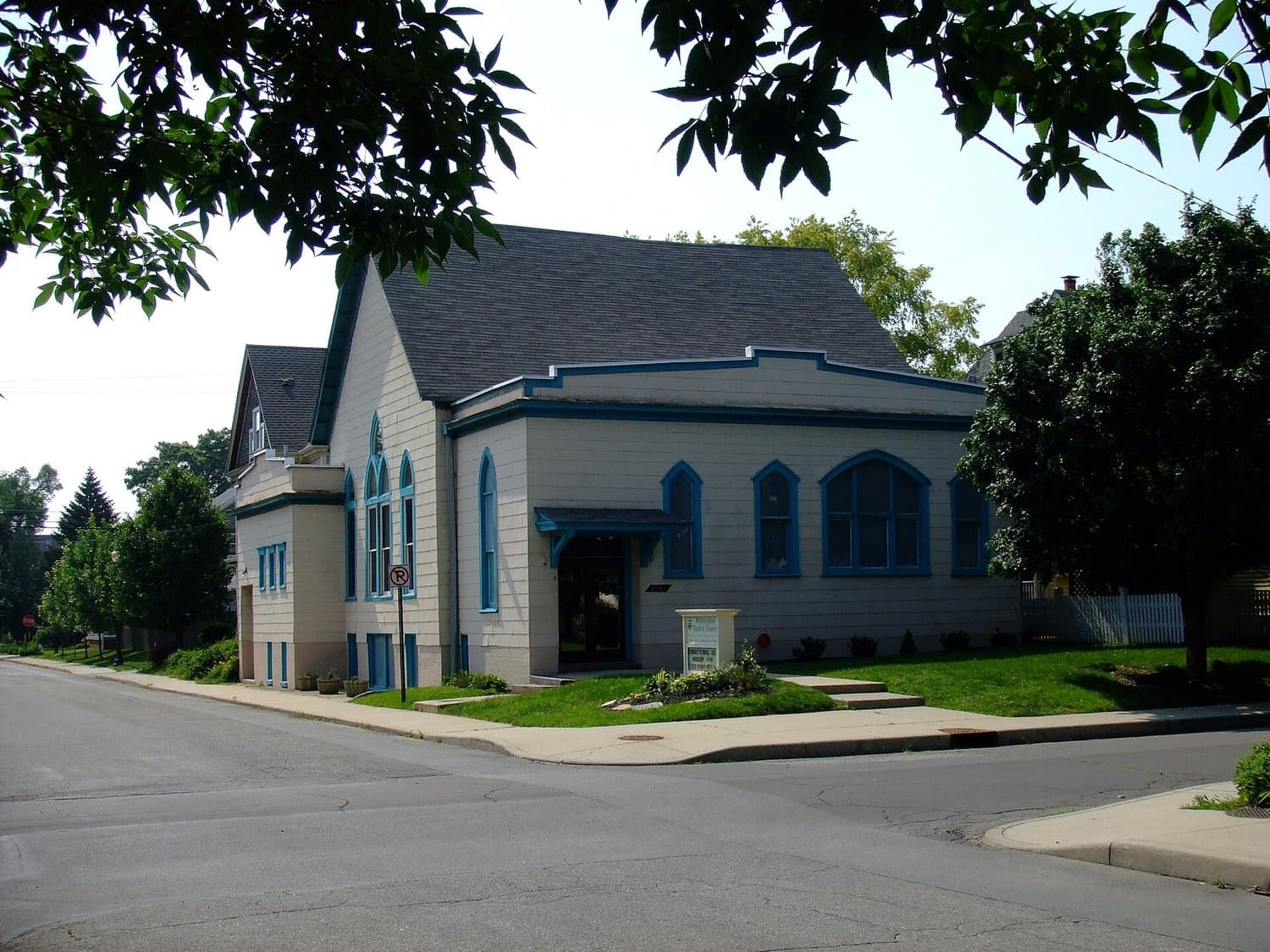 The building recorded as Jim Jones's first church