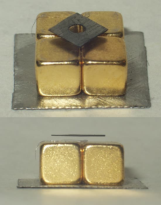 Pyrolytic graphite levitating over a neodymium magnet array