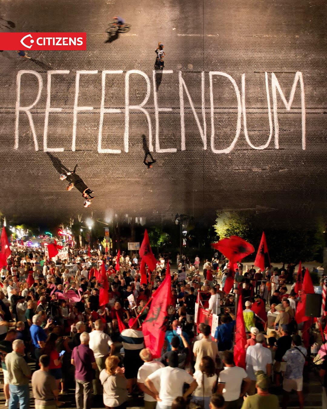 Në ditën e 87-të të Revolucionit Flamingo, një grup aktivistësh dhe… (frame 1)