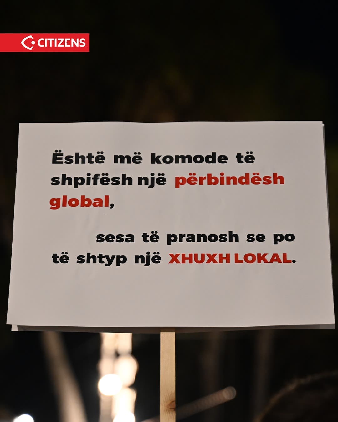 Në ditën e 87-të të Revolucionit Flamingo, një grup aktivistësh dhe… (frame 3)