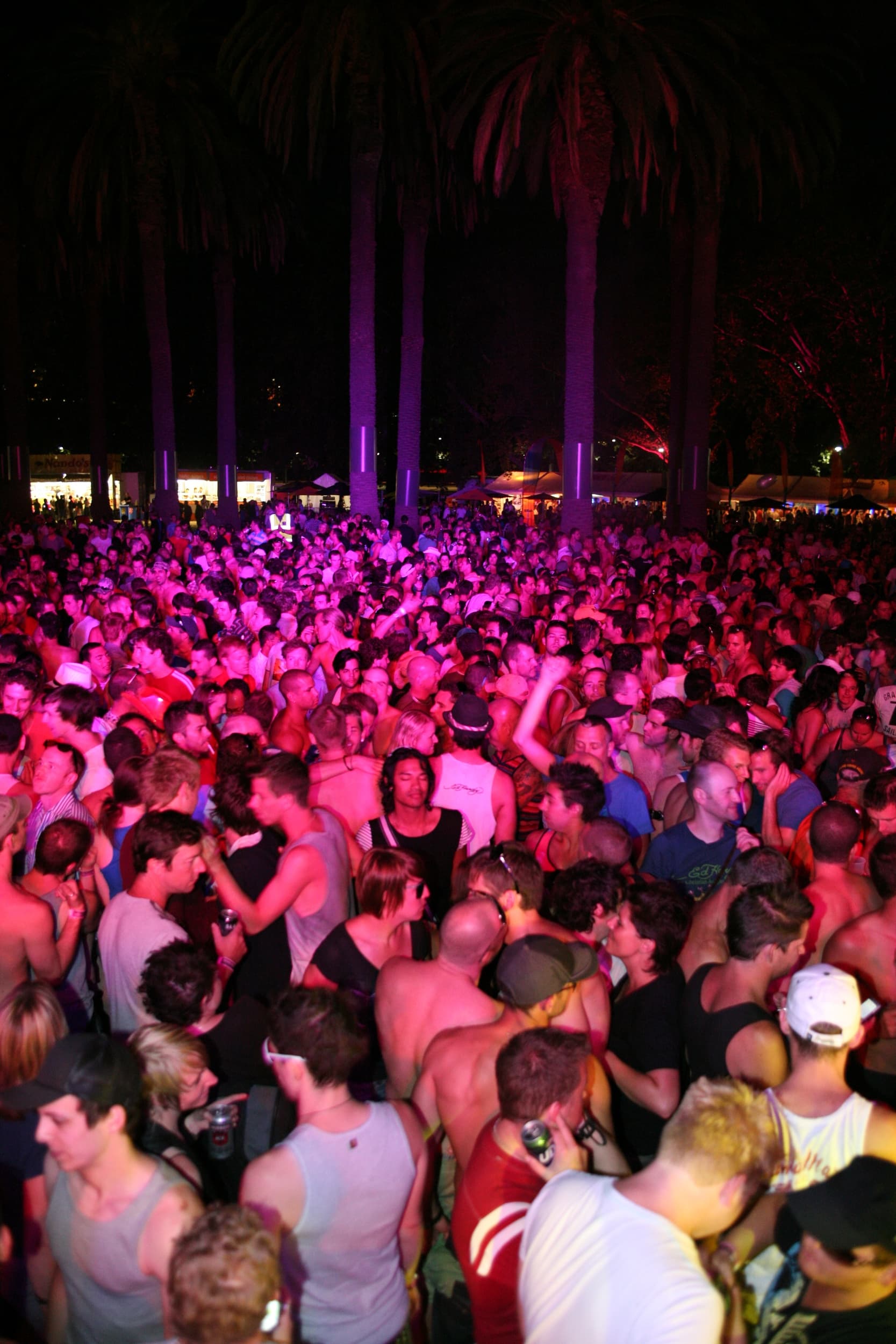 T Dance crowd, Midsumma