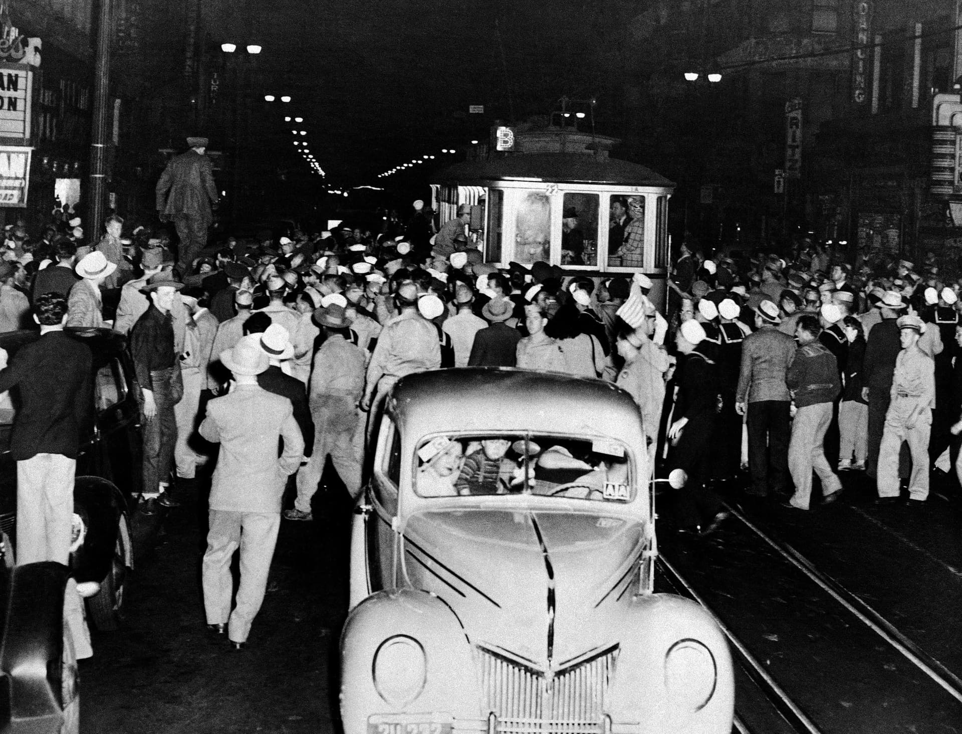 Servicemen stop a streetcar, Zoot Suit Riots (7 June 1943)