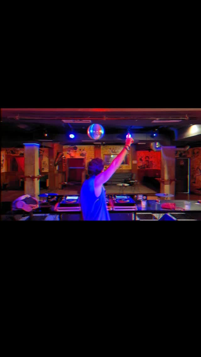 One year ago I was wishing to be behind @tunelmusicvenue decks