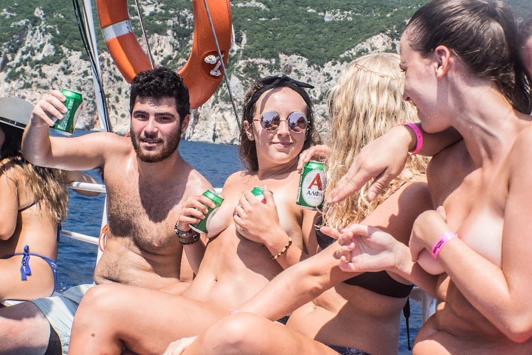 Booze Cruise is back Make sure you follow us on facebook for full photo albums PH: (1 of 10)