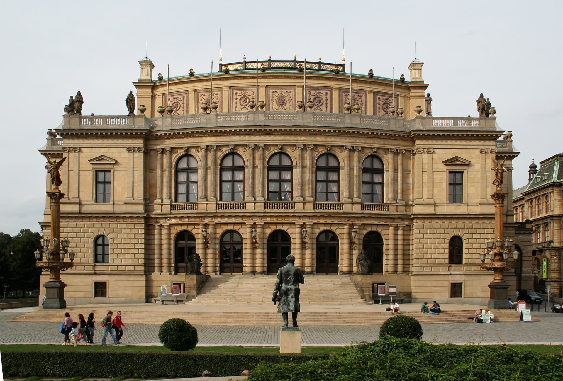 The Rudolfinum opens