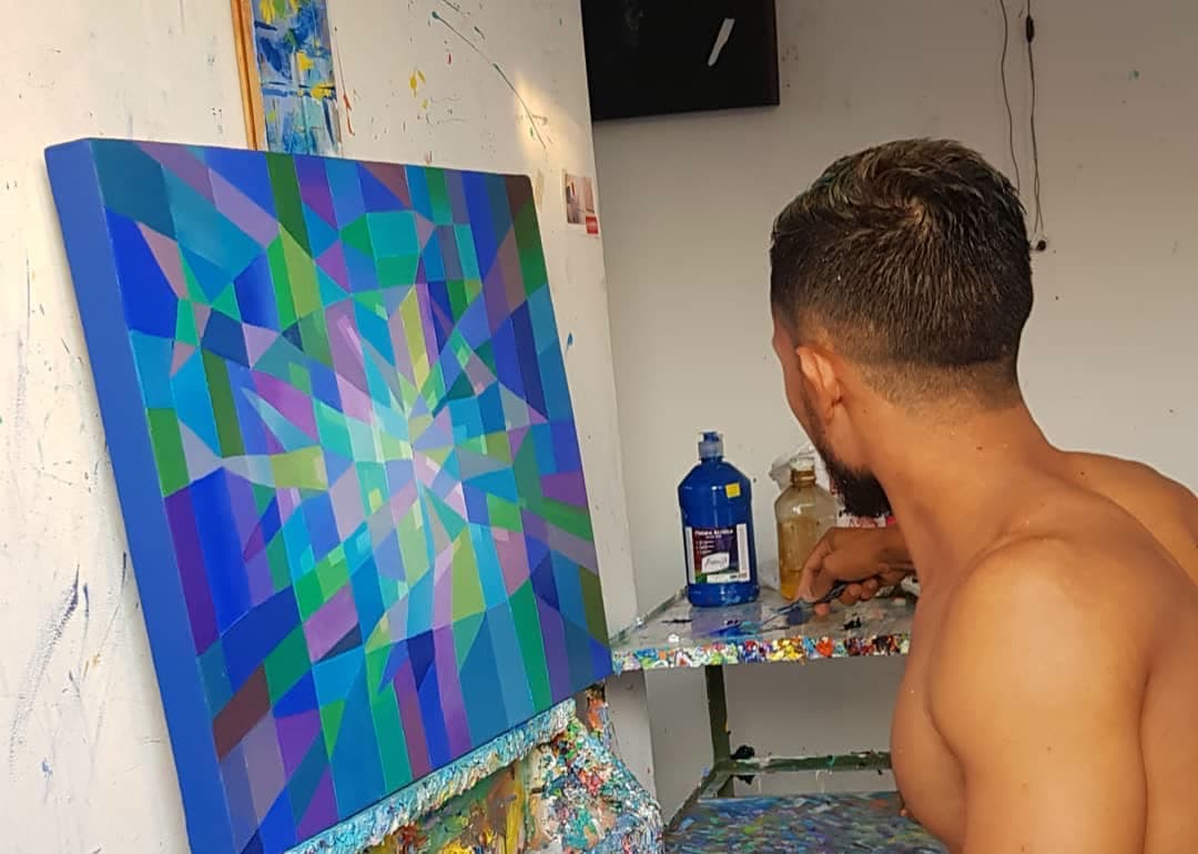 Soy amante de las sombras pero la luz siempre reclama protagonismo en mis pinturas. (3 of 3)