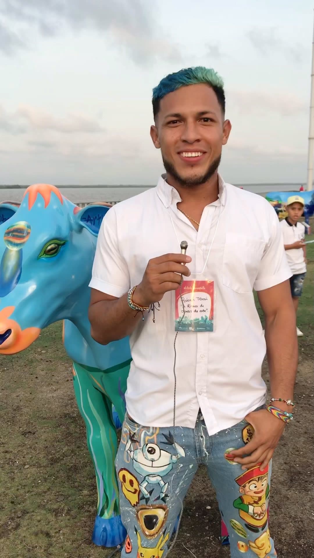 @ruben_artista nos relata la elaboración de su obra “Ritmos Pictóricos”.