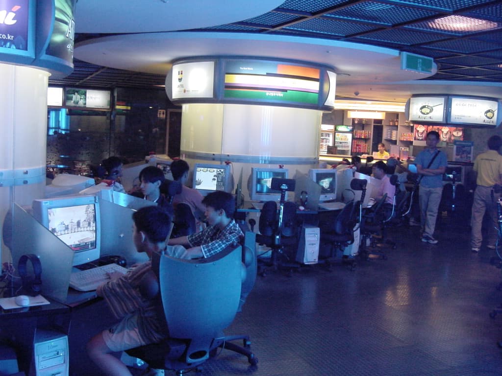 Inside a PC bang, Seoul 2001