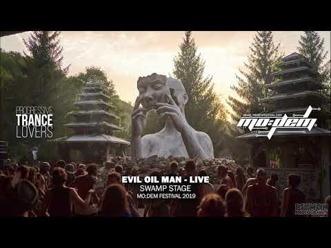 Evil Oil Man live at the Swamp stage
