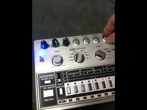 Diabolical modified Roland TR-606 quick demo