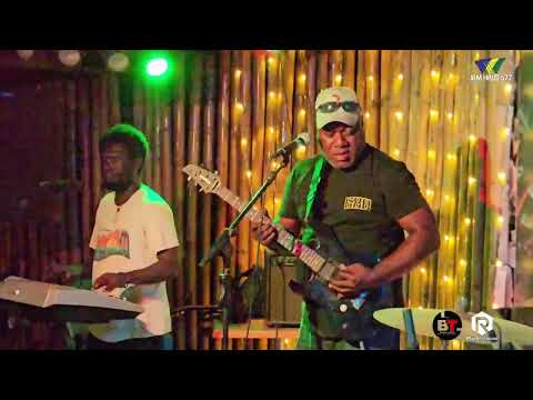 Bernard & Backstage Band - Poata Elana | Patti Potts Cover 🎵| Live at King Solomon Hotel 🇸🇧