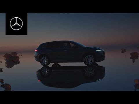 World Premiere of the all-electric EQS SUV (2 of 3)