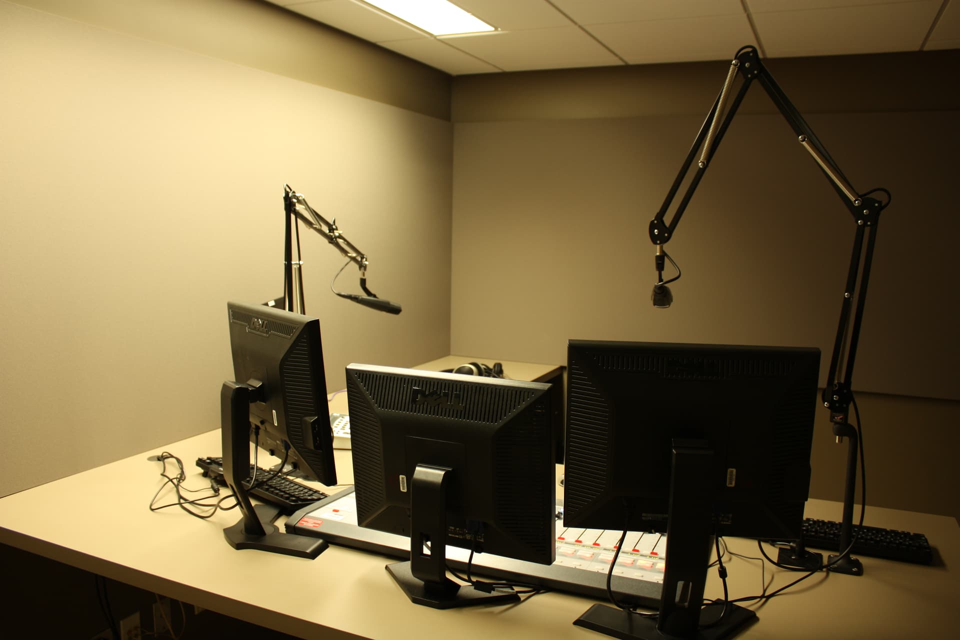 Studio A broadcast area (4039602492)