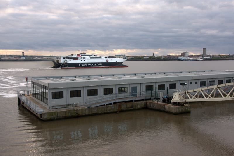 Isle of Man hydrofoil leaving the floating landing stage, Pier Head, Liverpool