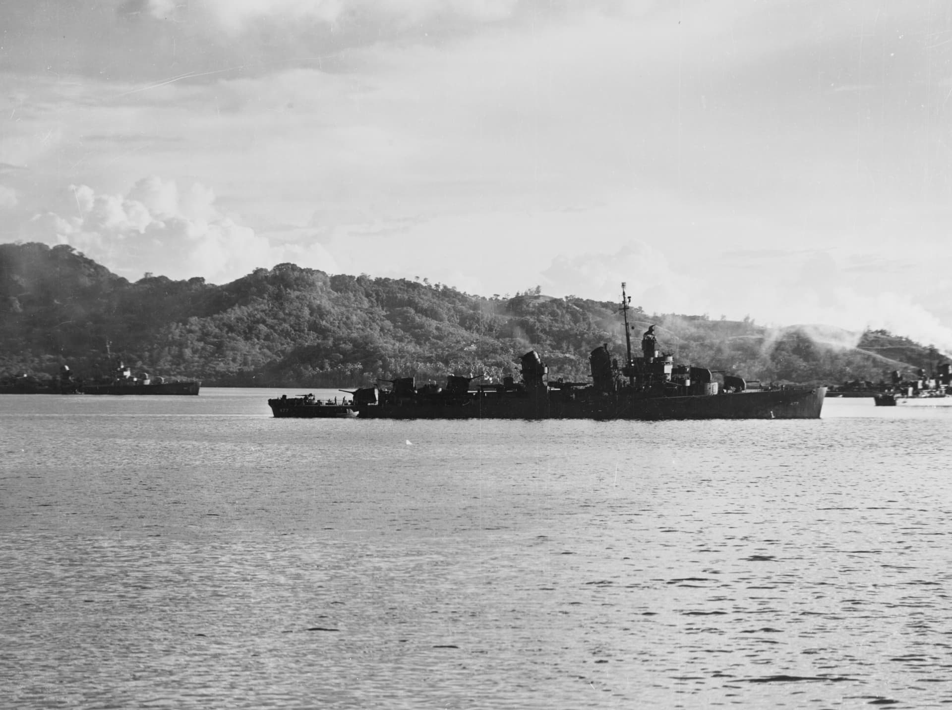 USS Pringle (DD-477) in Purvis Bay, in August 1943 ( )