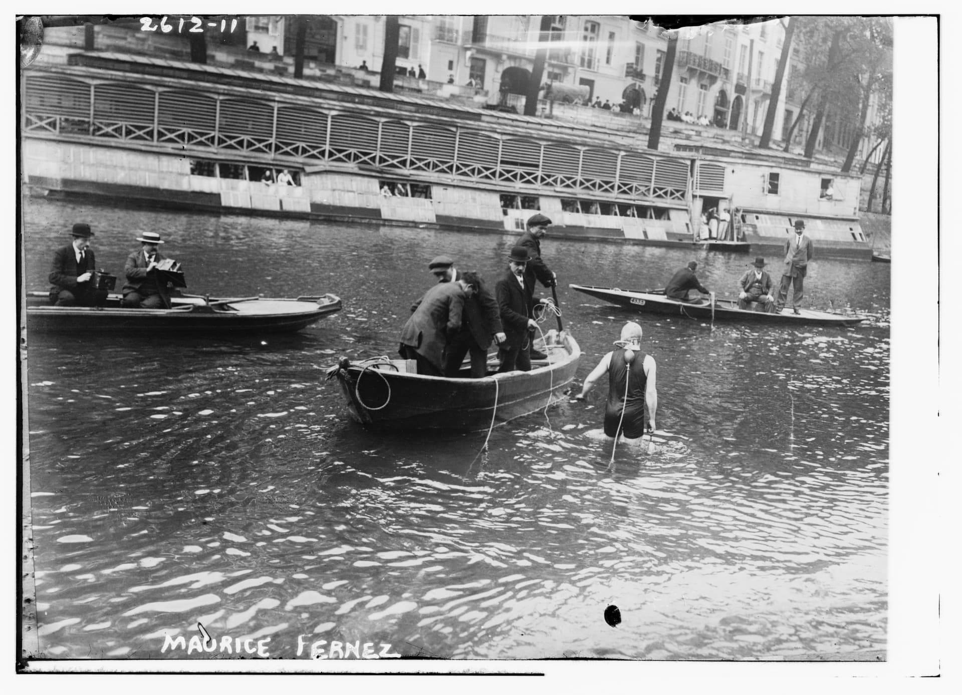 Maurice Fernez, inventor of the free-swimming diving mask