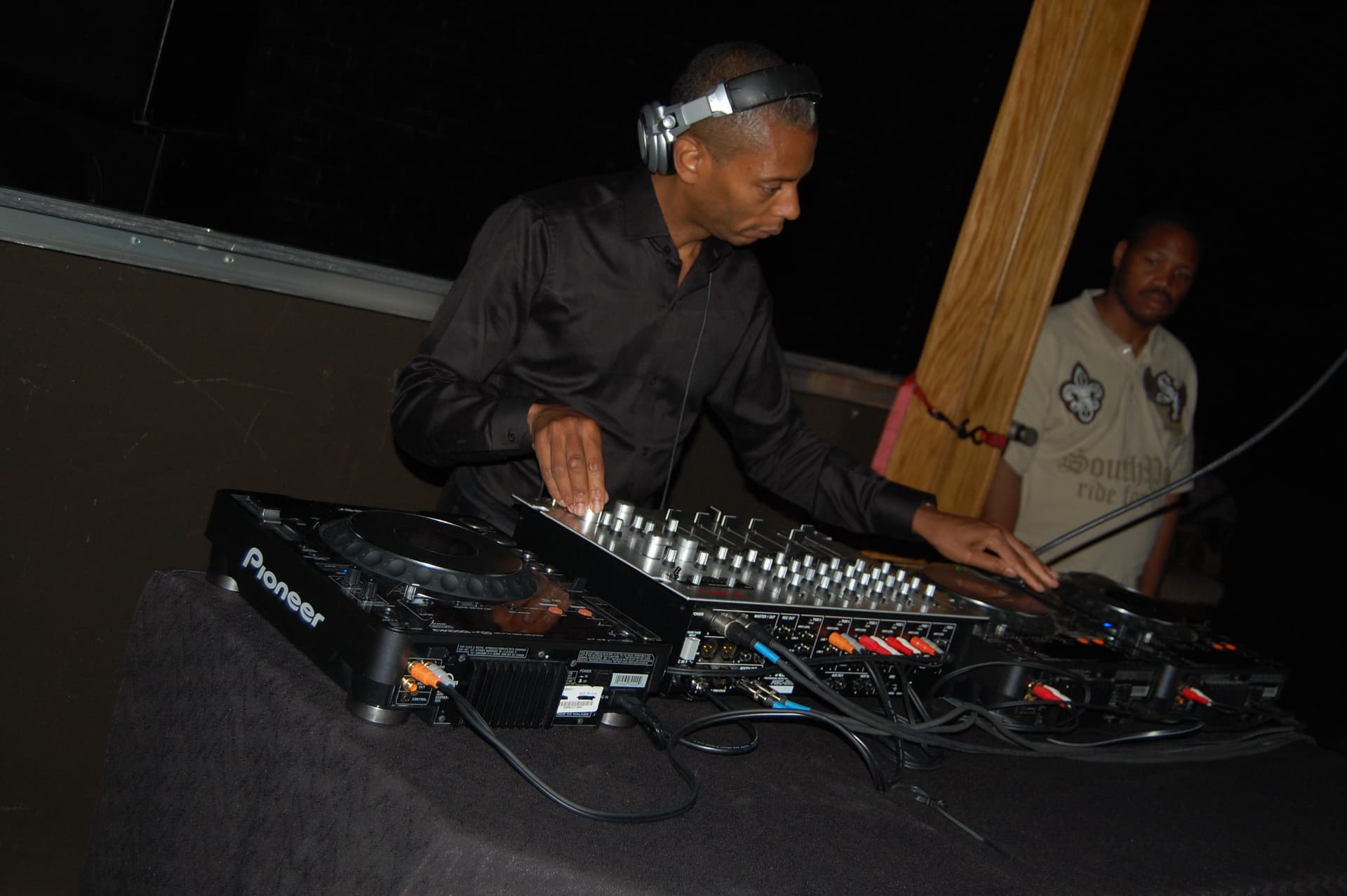 Underground Resistance - 2010 - 10 Critics in Detroit DSC 3727 (4720120644)