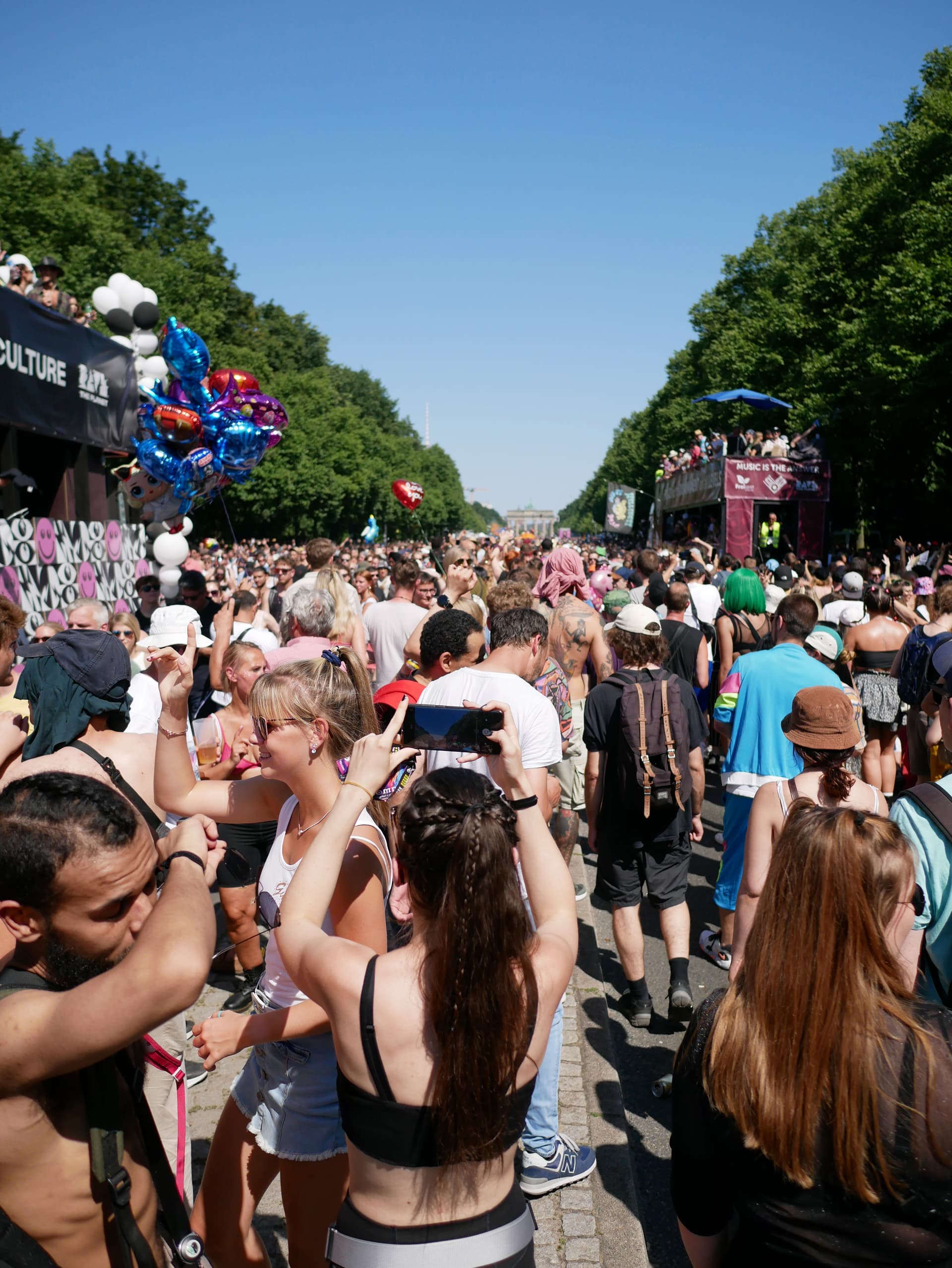 Rave the Planet Parade 2023 1