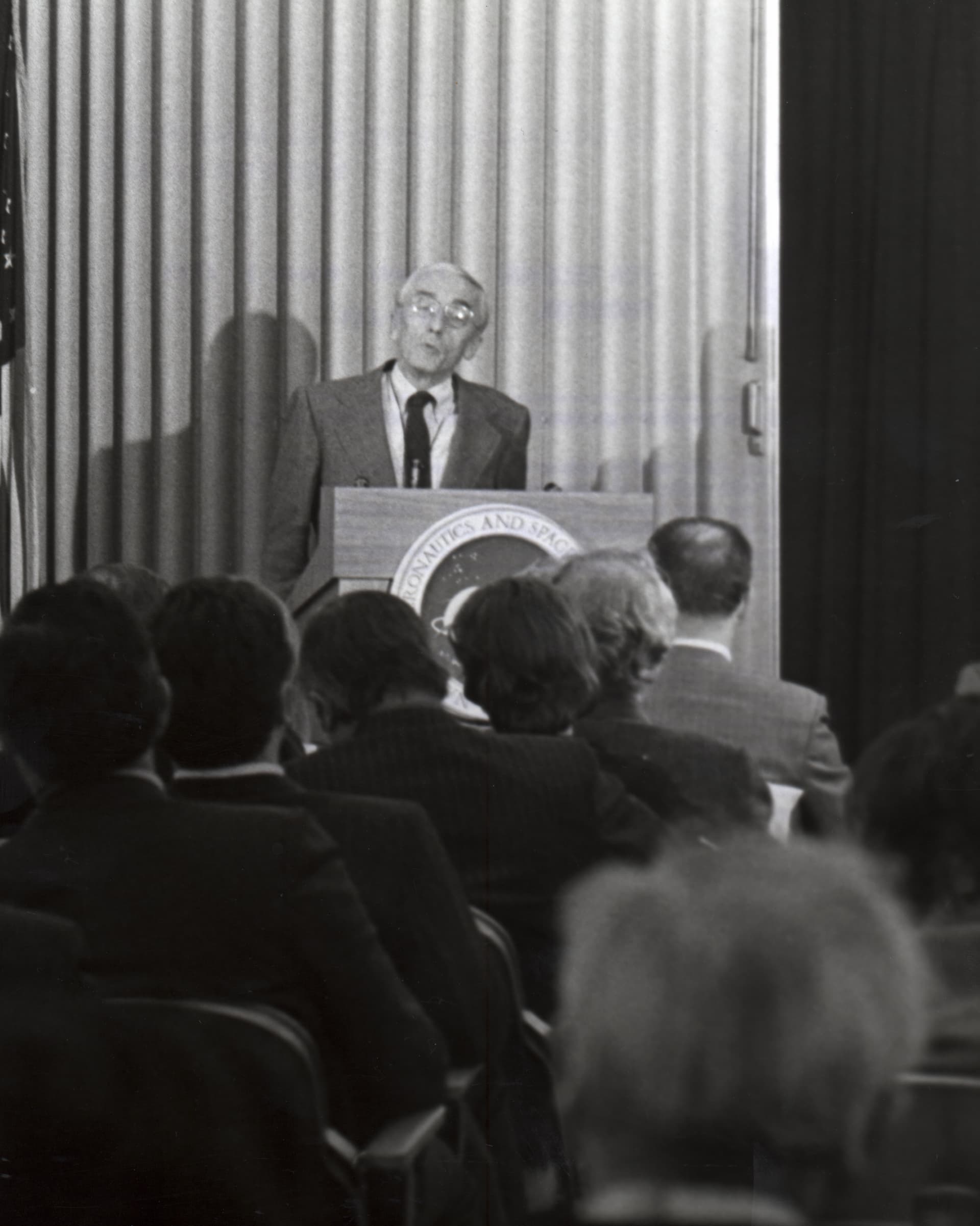 Cousteau briefing the press after the Antarctic expedition, 1973