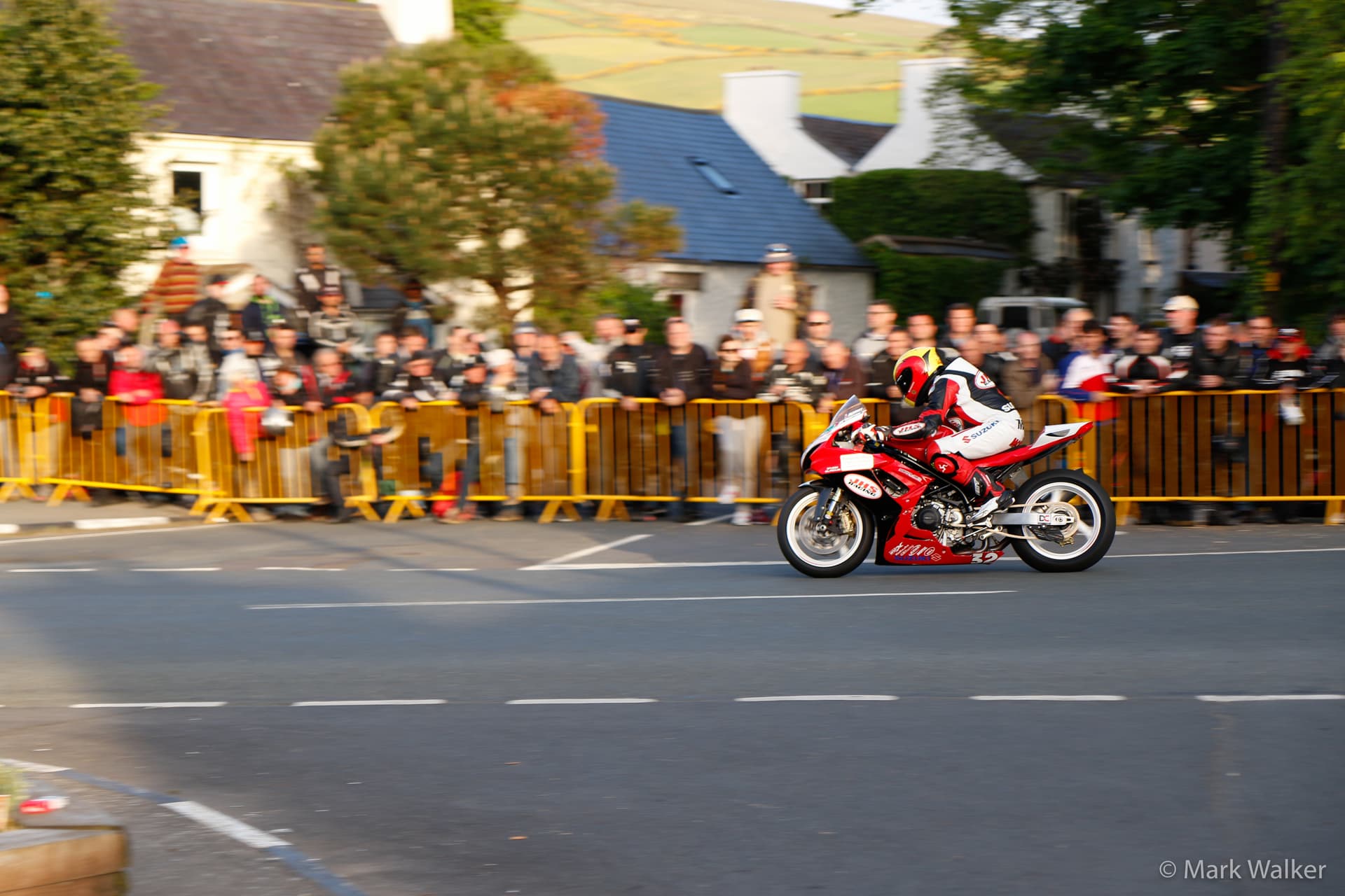 Iomtt-695