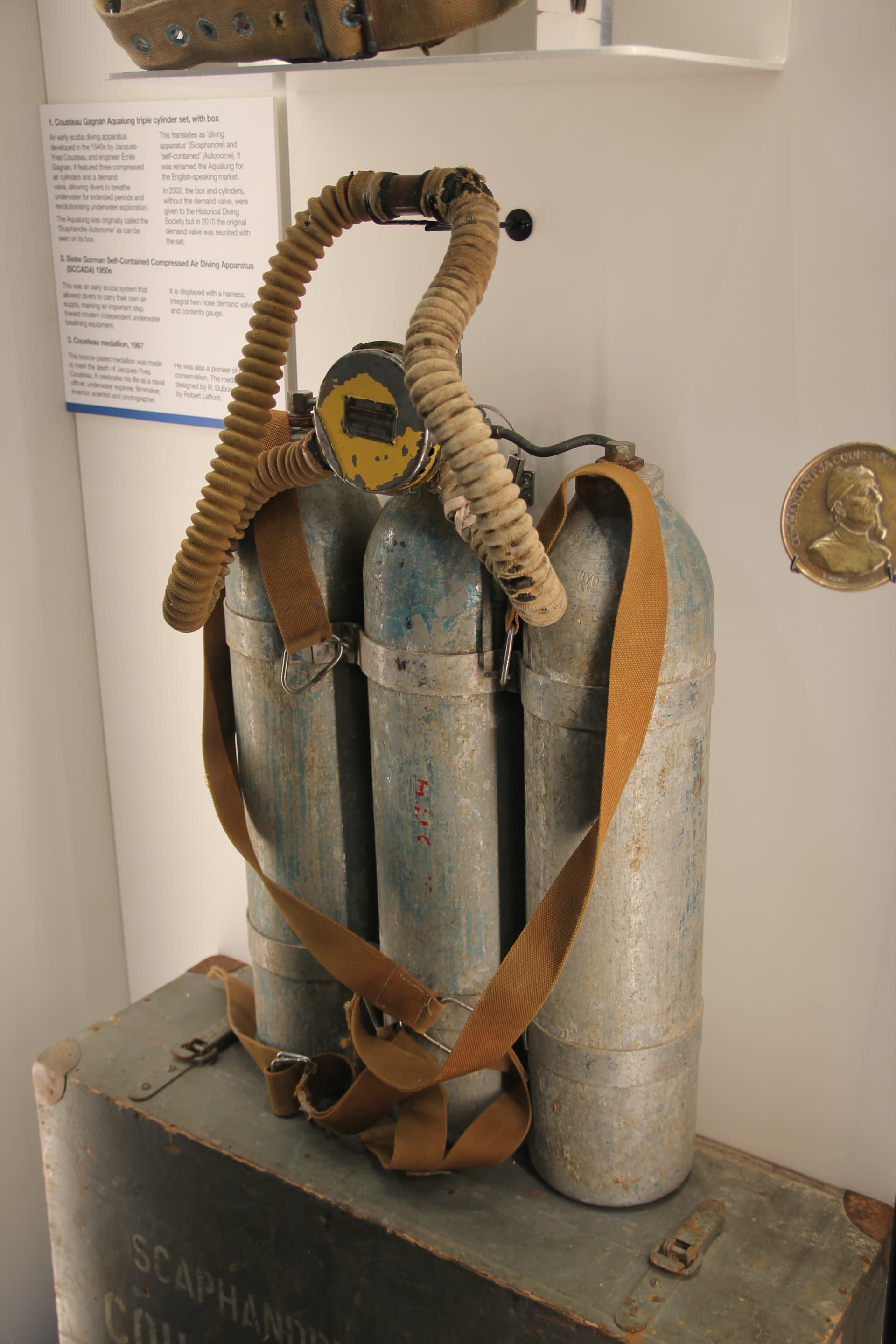 The Cousteau-Gagnan Aqua-Lung, triple cylinder set